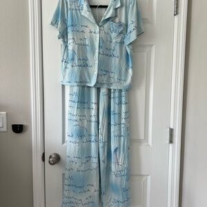New Taylor Swift 1989 Taylor’s Version Wildest Dreams Pajamas, PJs - Size Small